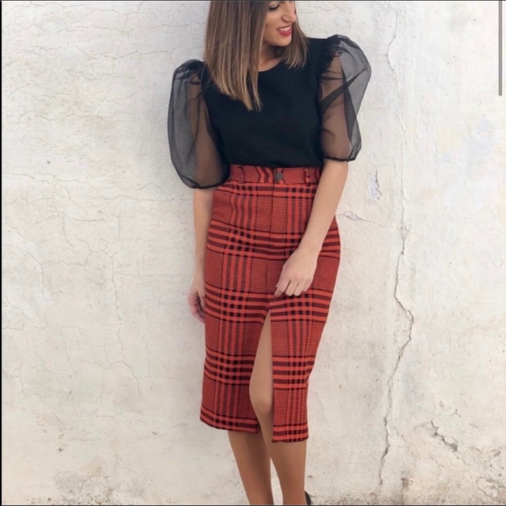 ORGANZA SLEEVE TOP - Picture 5 of 11